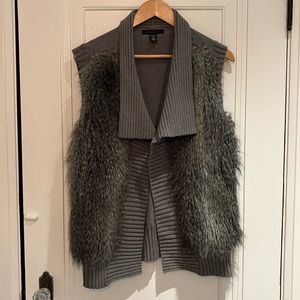 Kenneth Cole New York Faux Fur Grey Vest Size Small